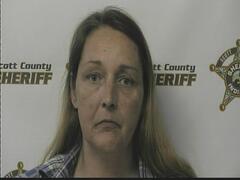 Mugshot of LANHAM, APRIL